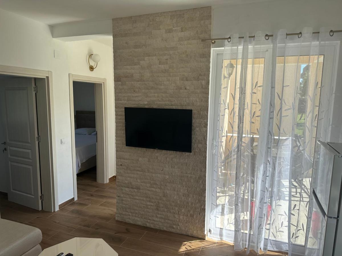 Niki Apartments Ulcinj Luaran gambar